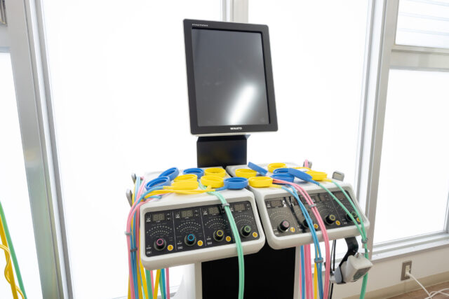 干渉電流型超音波治療器